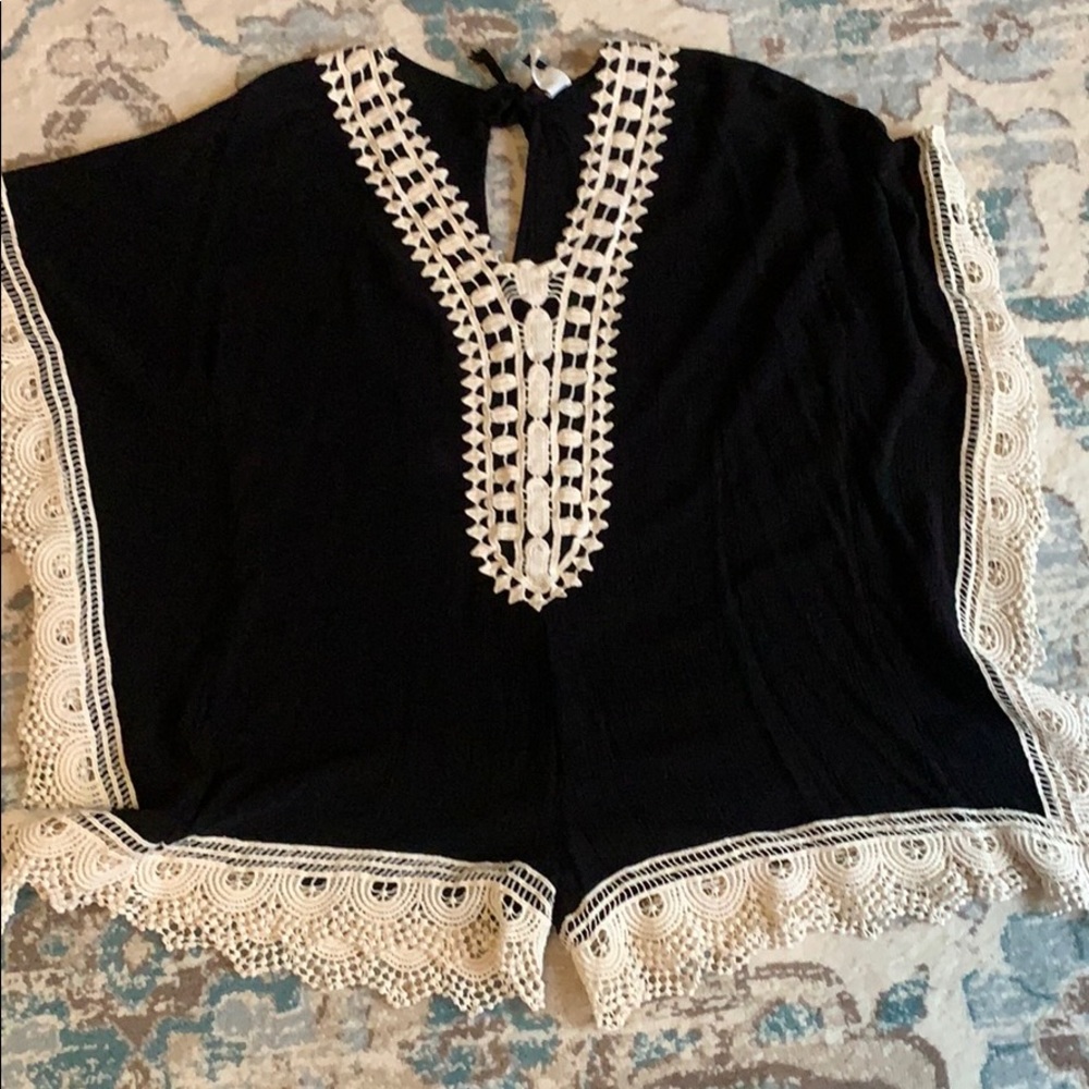 Black lace Romper